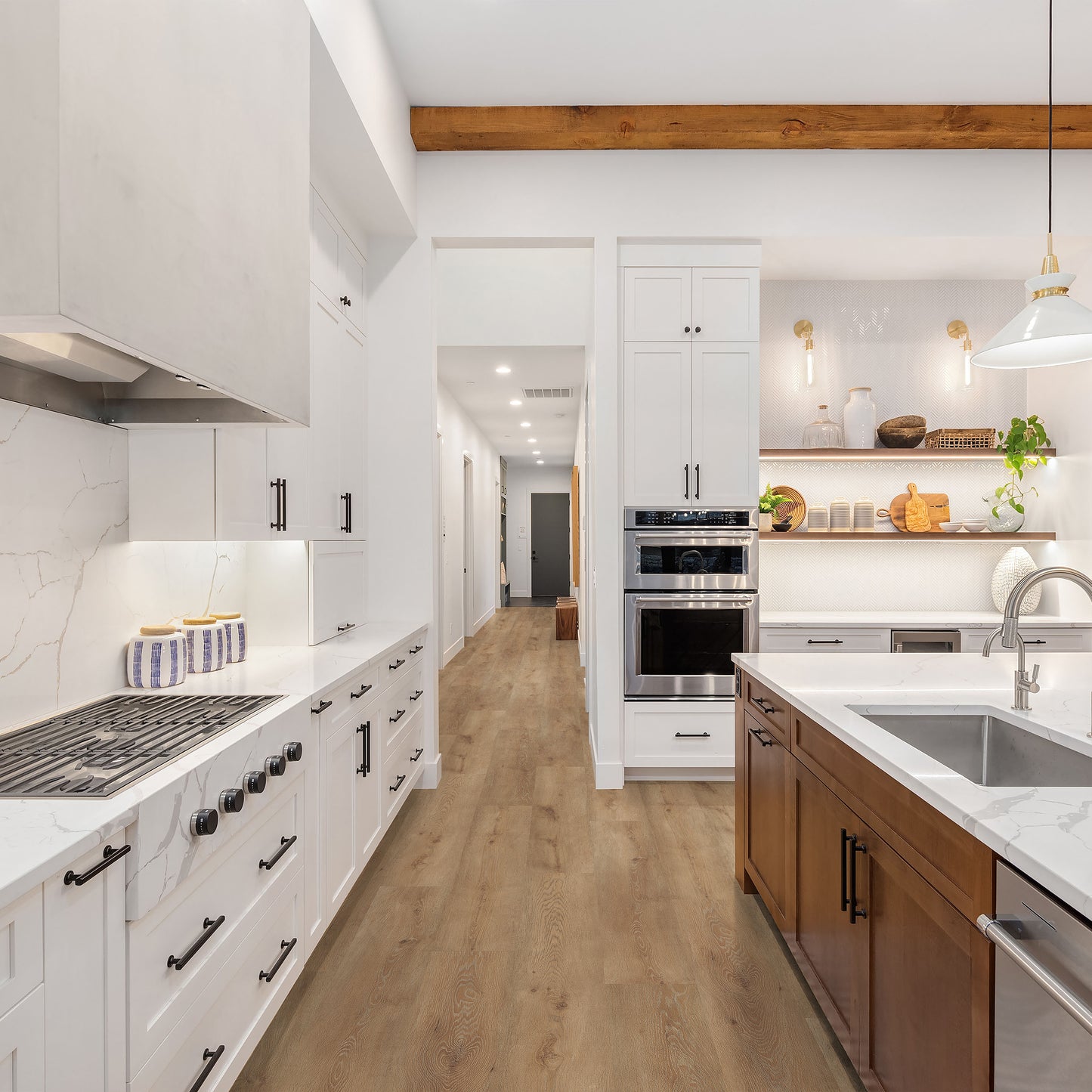 Loveland Oak (Li-22024) | LifeProtect® Flooring | Waterproof Laminate (Wood Core) (Sample)